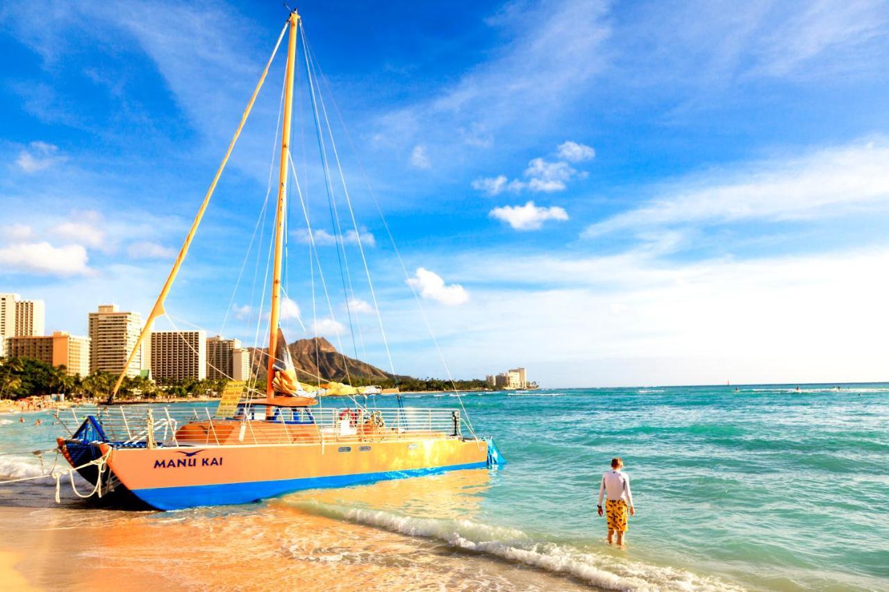 Appartamento Beautiful Mountain View In Waikiki Sunset With Parking Honolulu Esterno foto